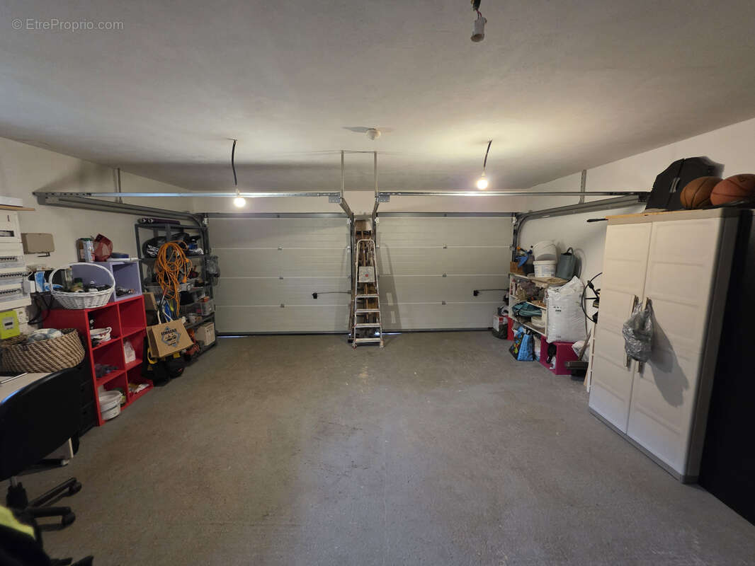 Maison à SAINT-CERGUES