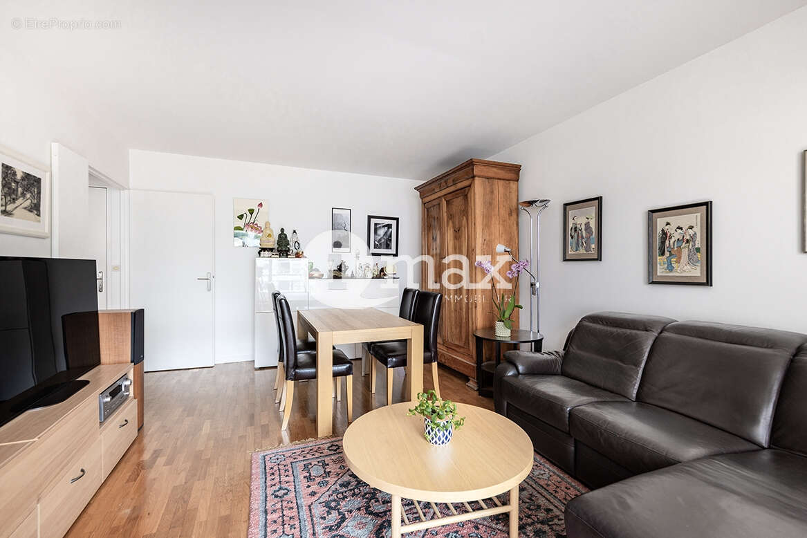 Appartement à LEVALLOIS-PERRET