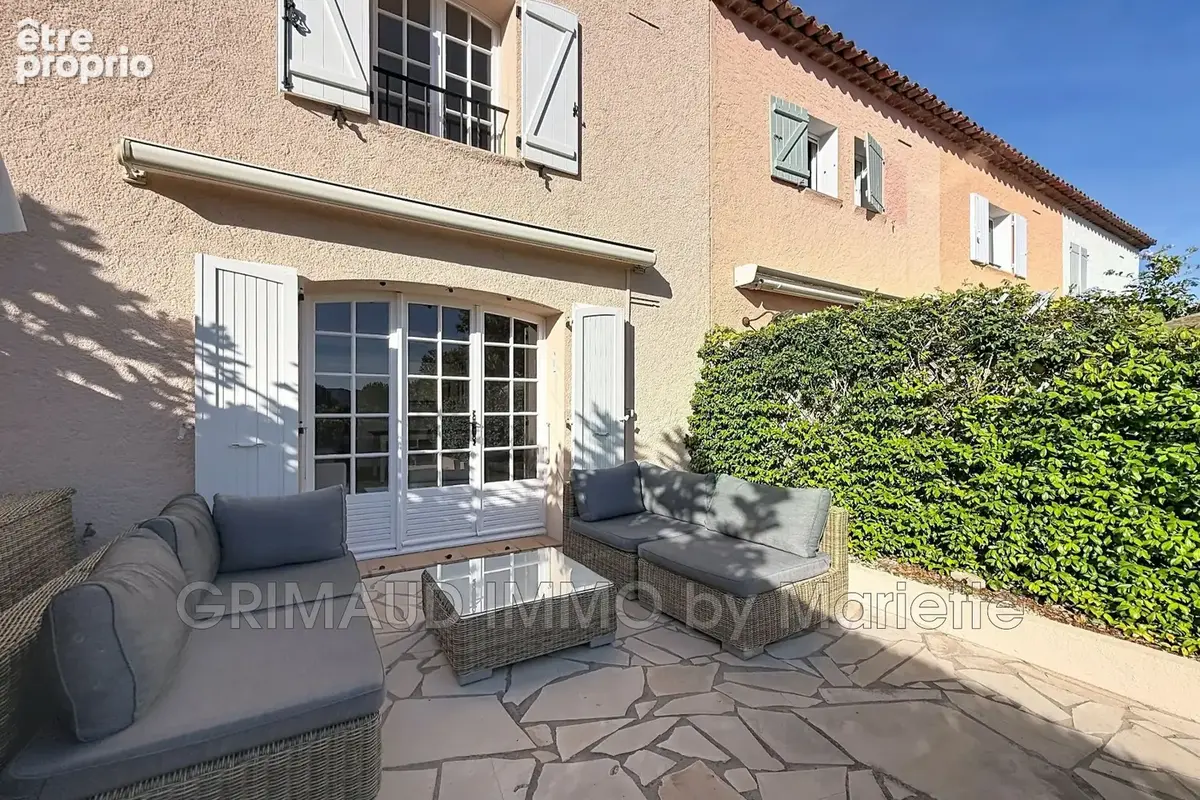 Photo Maison à Grimaud au prix de 699 000€