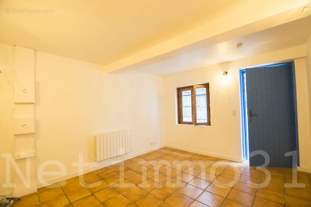 Maison à PUYLAURENS