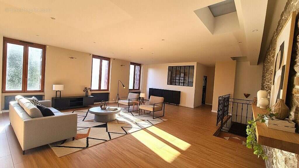 Appartement à SAINT-CHAMOND