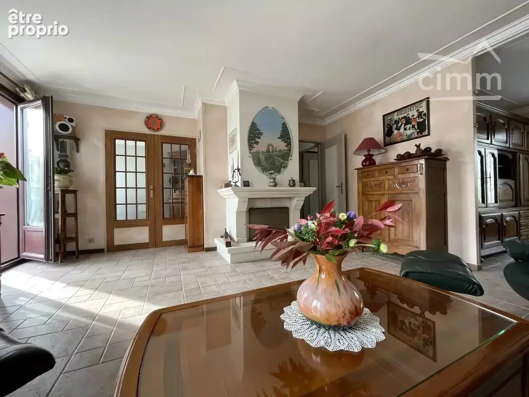 Emplacement privilégié pour cette maison de plain-pied avec jardin et sous-sol total - photo 5