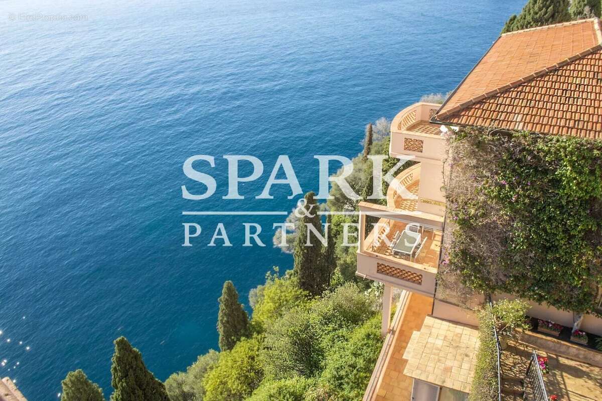 Appartement à CAP-D'AIL