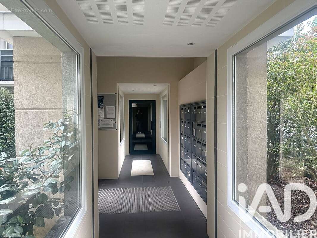 Photo 9 - Appartement à CORBEIL-ESSONNES