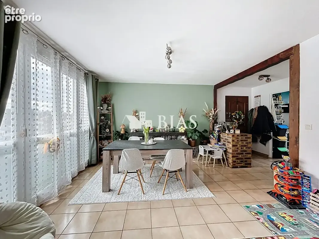 Appartement 6 pièces 88 m² à vendre à Maromme (76150) - photo 2