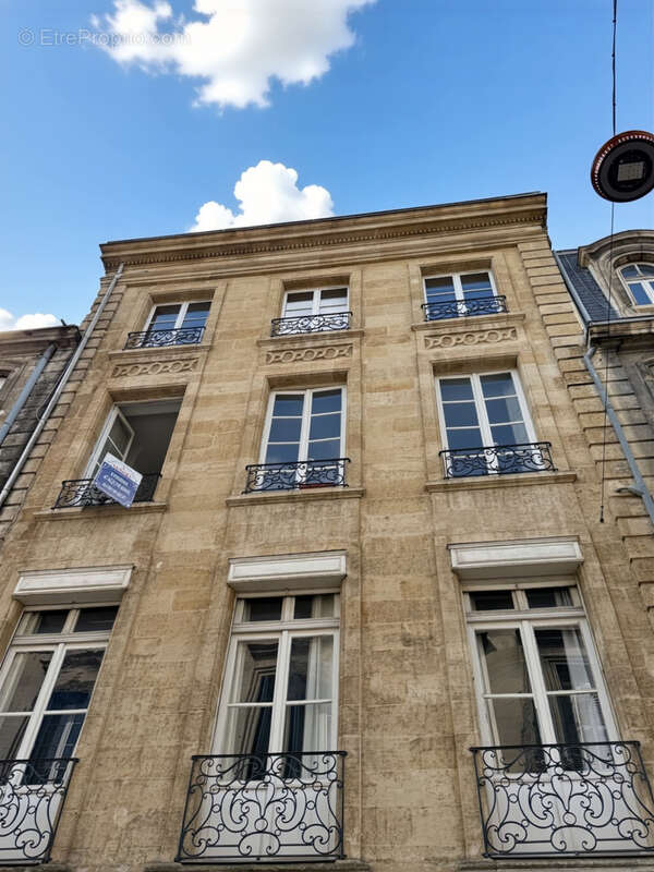 Appartement à BORDEAUX