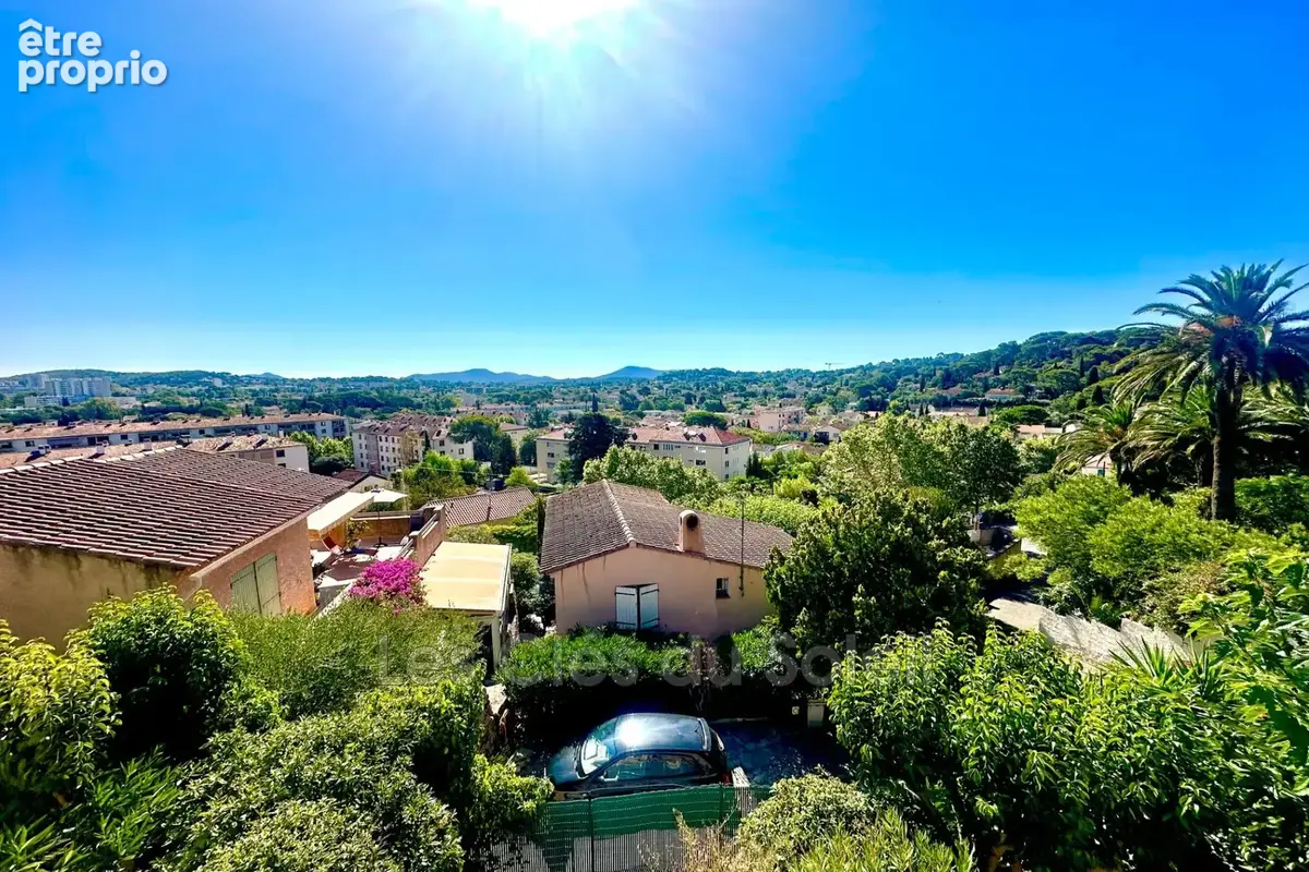 Maison 4 pièces 94 m² à vendre à Toulon (83000) - photo 1