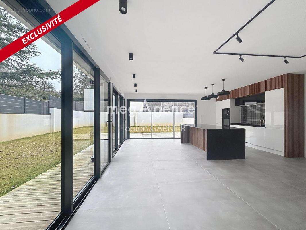 Maison à MURS-ERIGNE