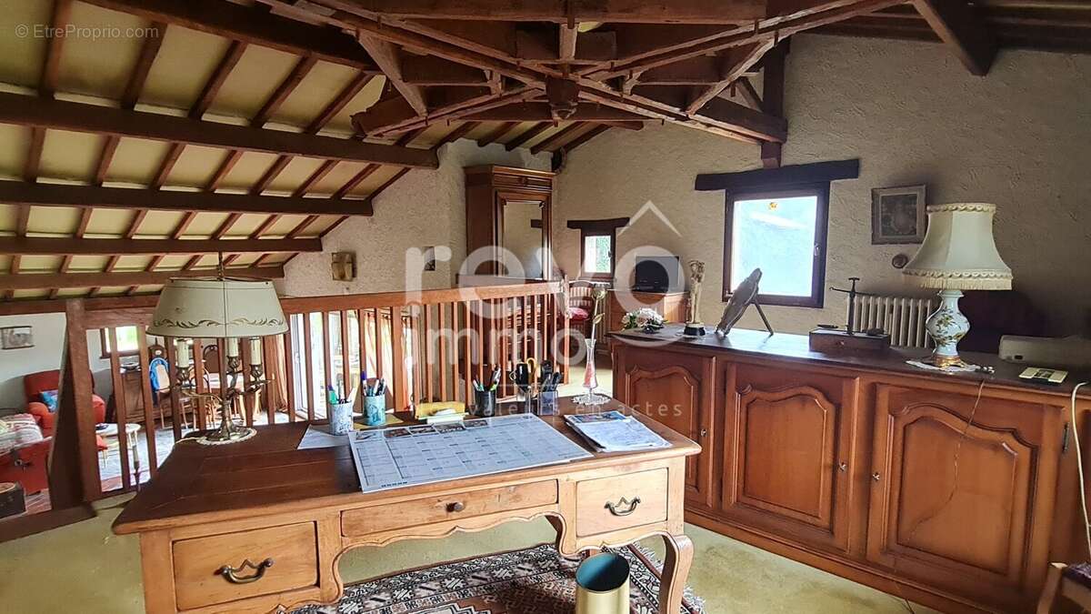 Maison à LE CELLIER