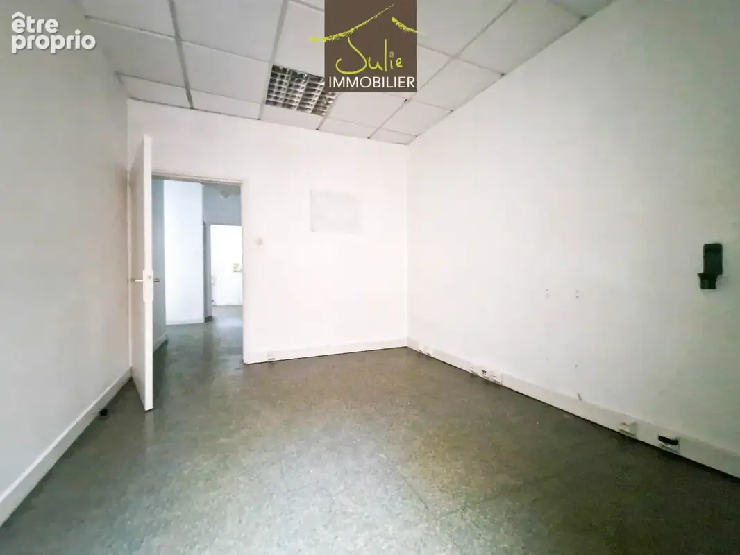 Special investisseur immeuble a bressuire - photo 7