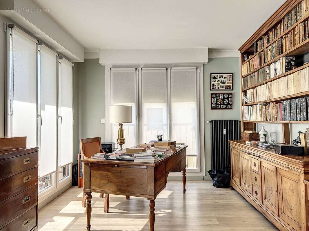 Appartement à SAINT-MAUR-DES-FOSSES