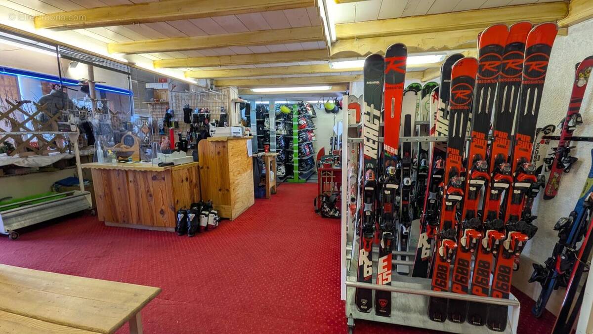 Photo 1 - Commerce à MORZINE