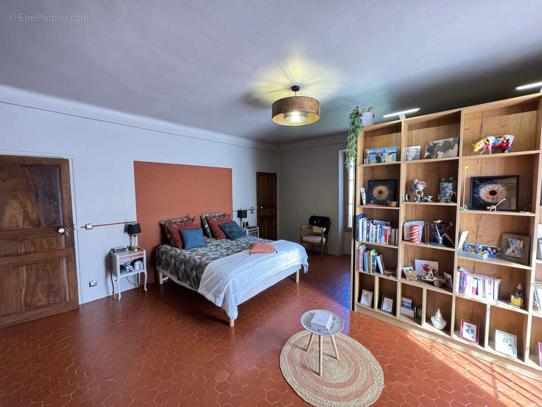 Maison à LA MOTTE-DU-CAIRE