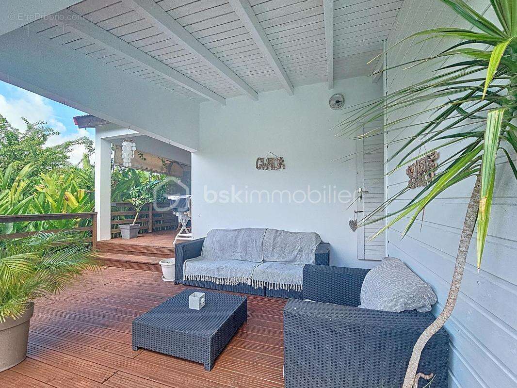 Maison à SAINTE-ANNE