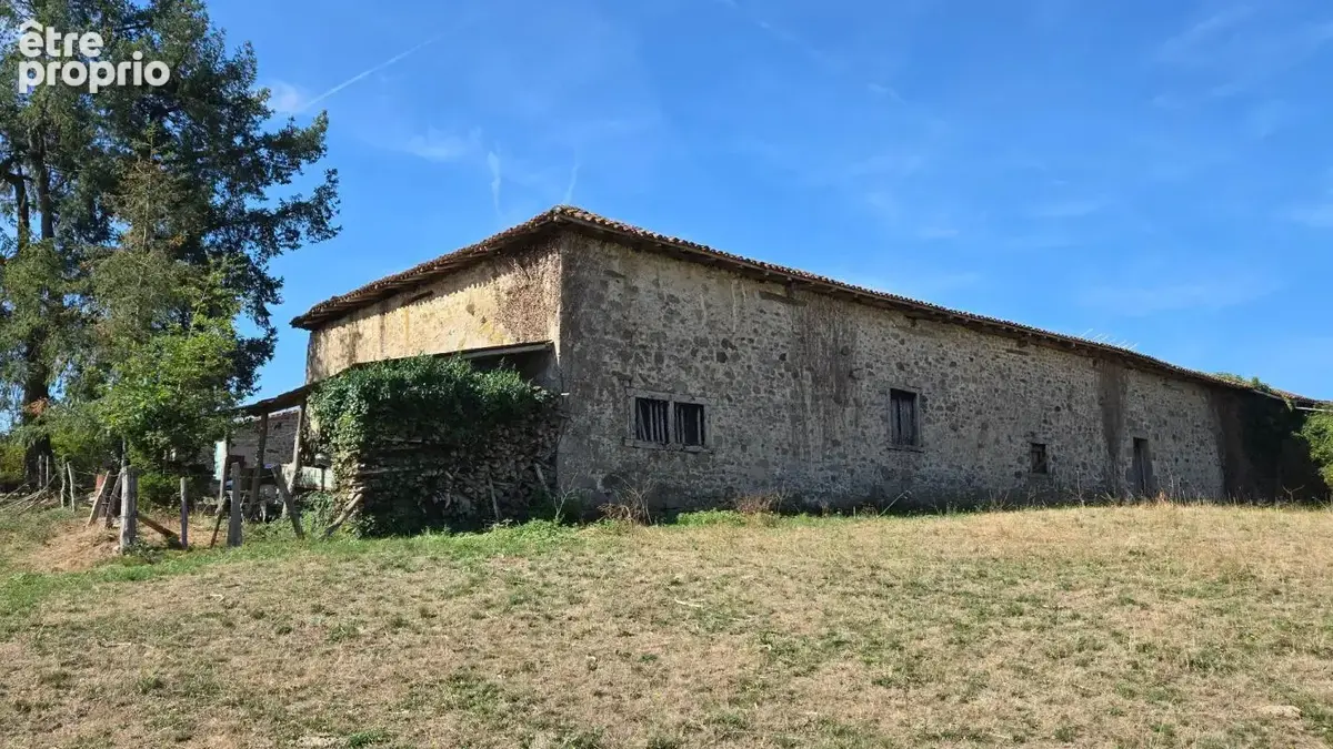 Grange 2 pieces + terrain agricole ~ 1.4ha avec pecherie - environnement calme et campagne - photo 10