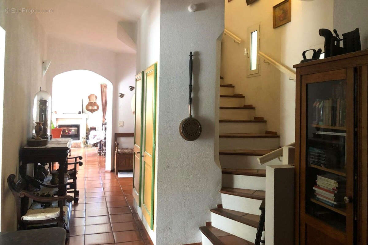 Maison à LE CANNET-DES-MAURES