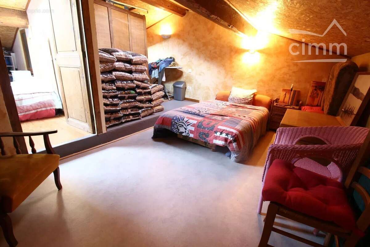 Maison à SAINT-JEAN-DE-PARACOL