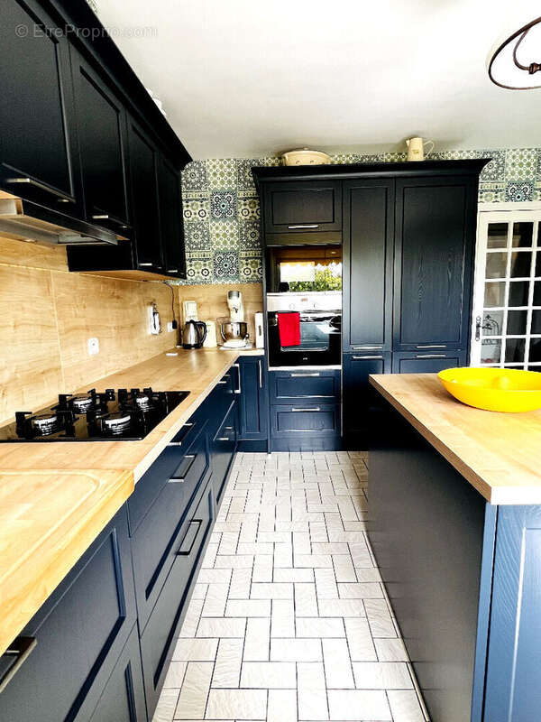 Maison à BONNINGUES-LES-ARDRES