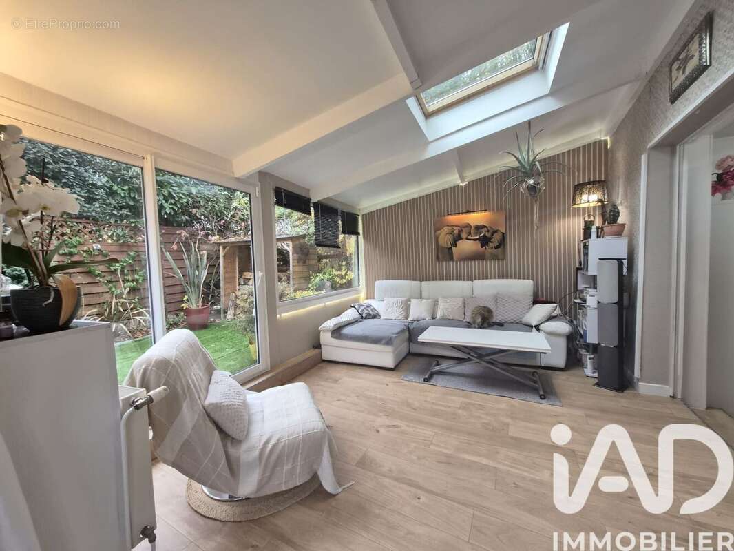 Photo 8 - Maison à LA FERTE-SOUS-JOUARRE