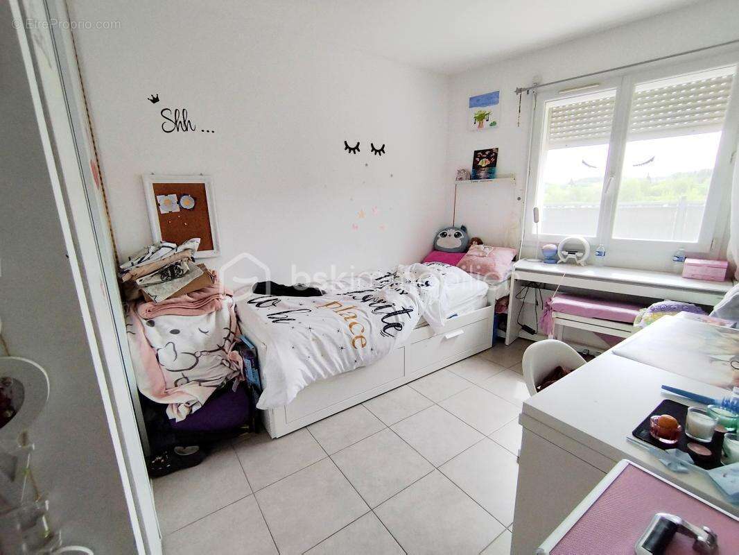 Maison à NEBIAN