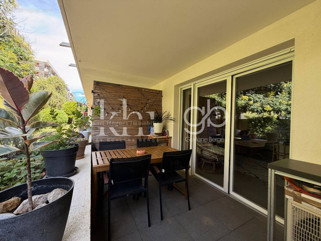 Appartement à JUVIGNAC