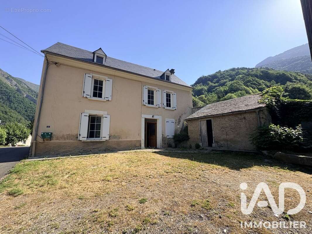 Maison 107 m² à Cauterets  - photo 2