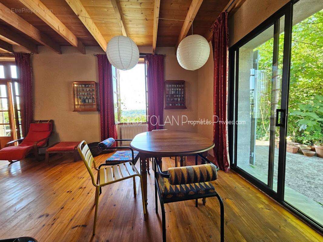 Maison à LAROQUE-TIMBAUT