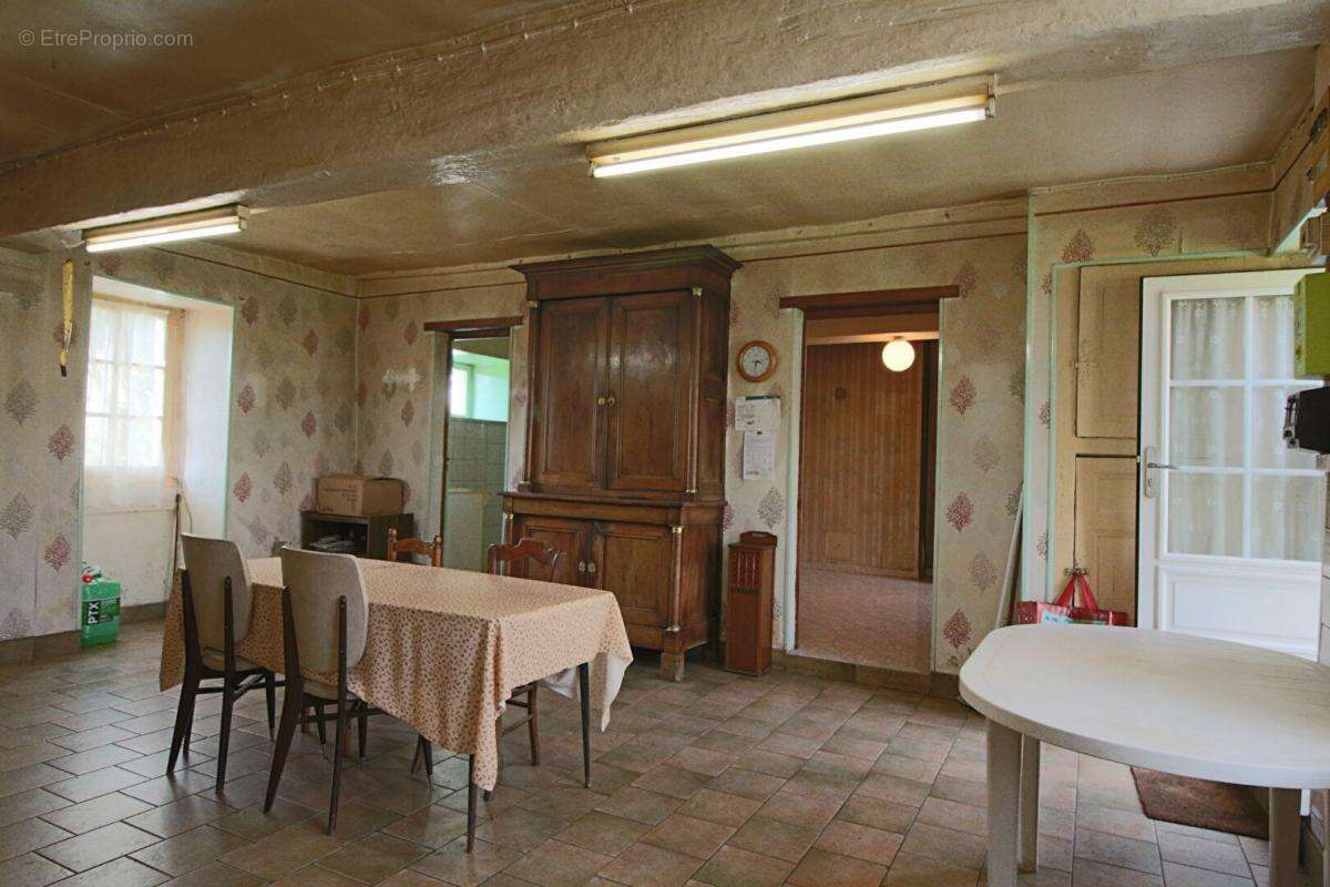 Maison à PIERREFONDS