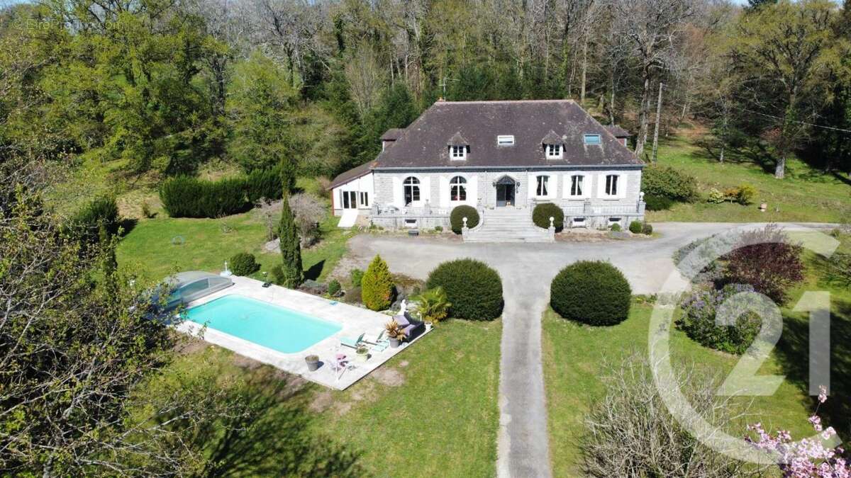 Maison à LA SOUTERRAINE