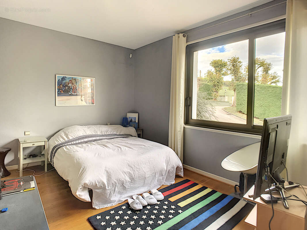 Maison à LA TALAUDIERE