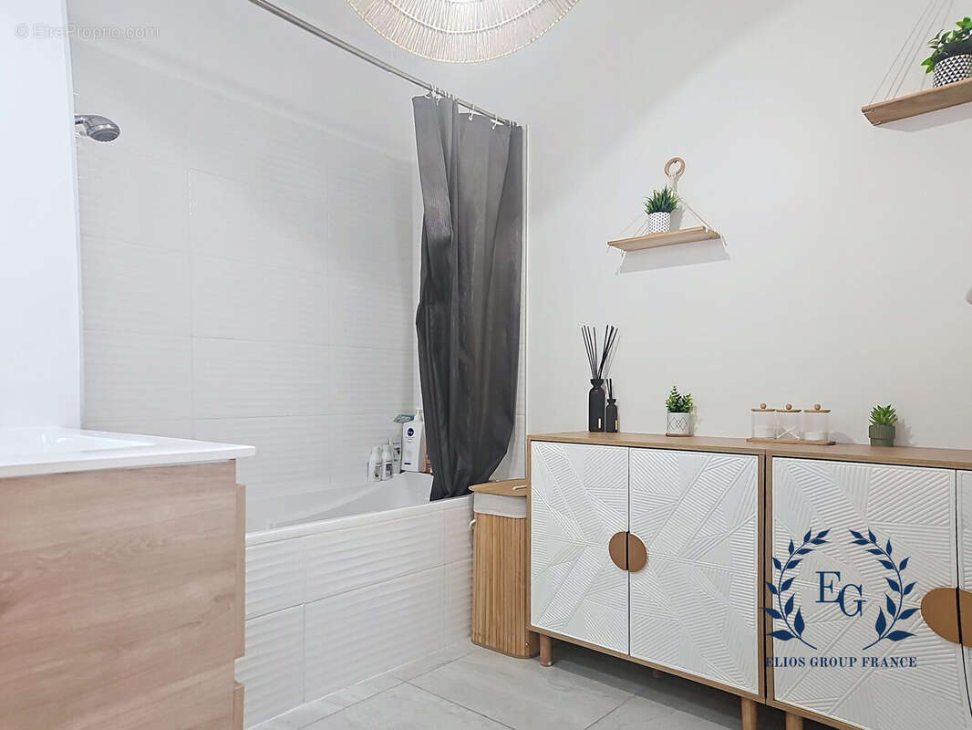 Appartement 60 m² à Trets  - photo 9