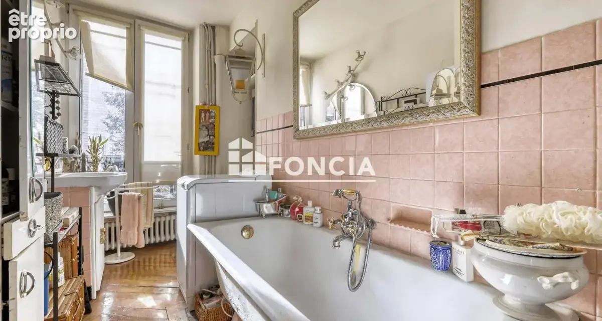 Levallois-Perret - Exclusivité – 2 pièces de 46,12 m² à fort potentiel - Cave - photo 13