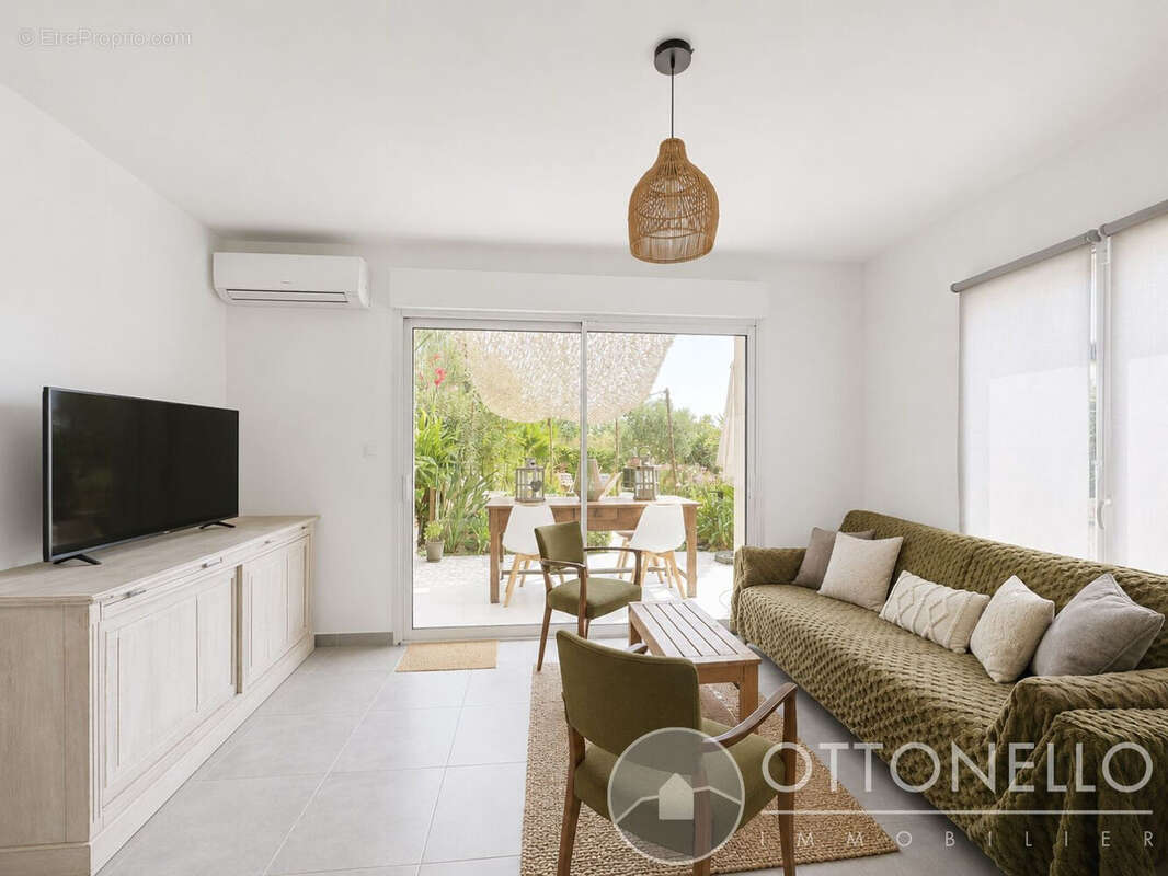 Maison 3 pièces 57.75 m2 LOUÉE sur un terrain de 188 m2 avec deux terrasses, garage et parking - photo 6