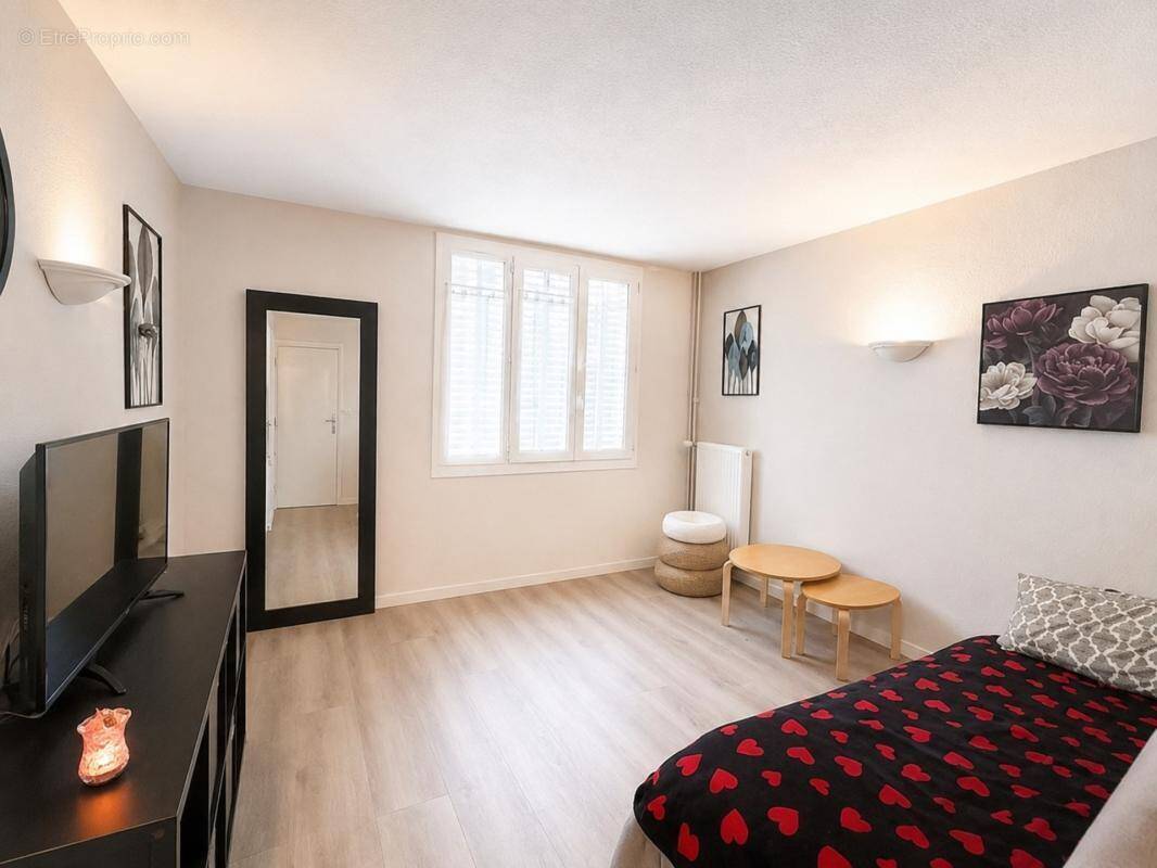 Appartement à SAINT-EGREVE