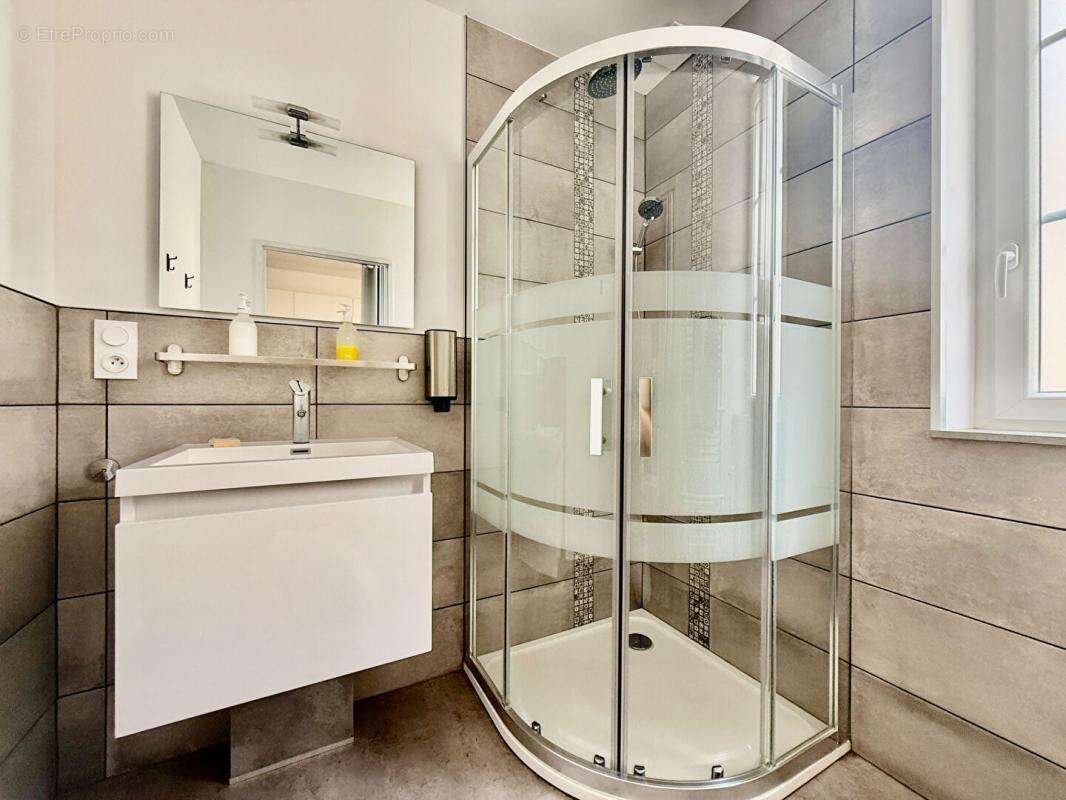 Appartement à FALAISE