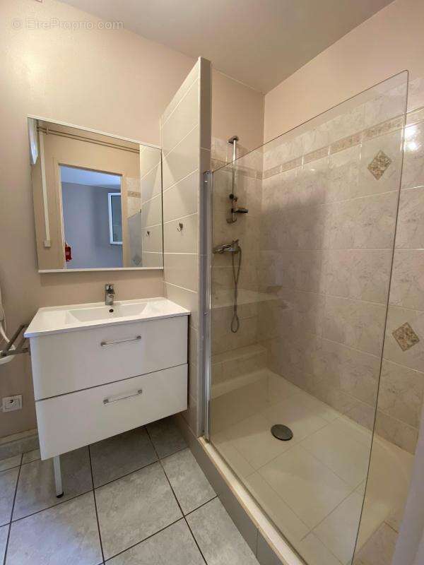 Appartement À Vendre - photo 6
