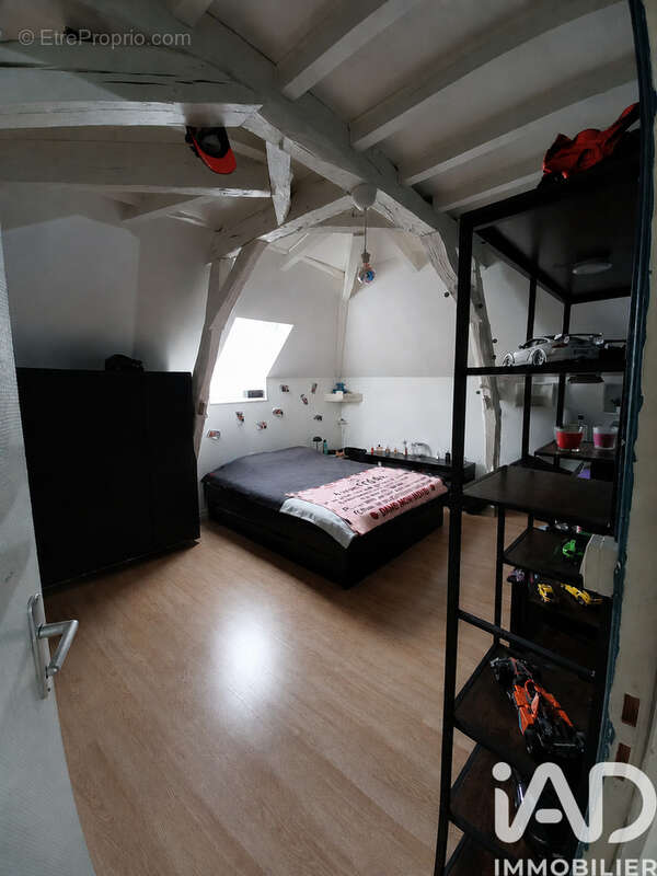 Photo 6