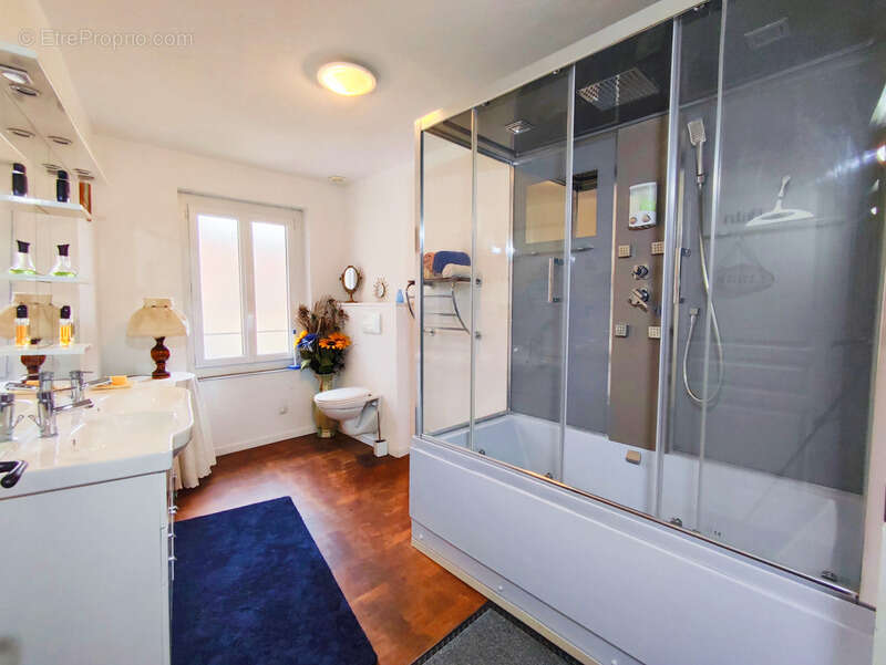 Maison de caractère – 319 m² – 10 chambres – Villaines-en-Duesmois (Côte-d’Or) - photo 5