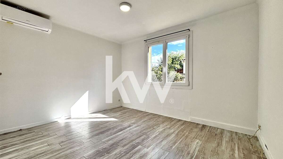 Maison à SALON-DE-PROVENCE