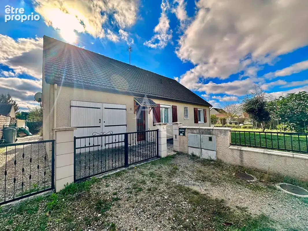Maison à CHECY