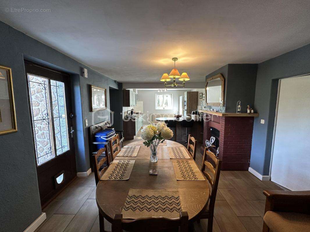 Grande maison familiale 235 m² avec terrain 7 180 m² - photo 3