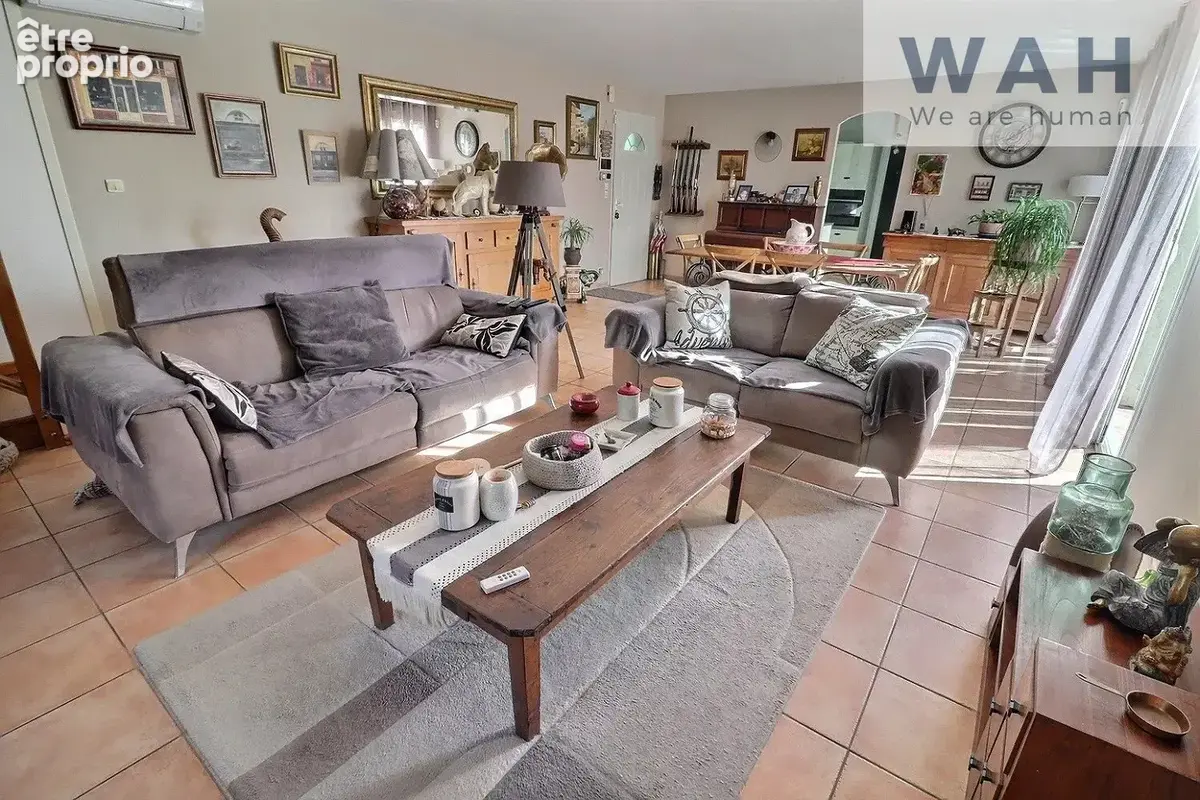 Vente villa 4 pieces piscine 34230 plaissan - photo 4
