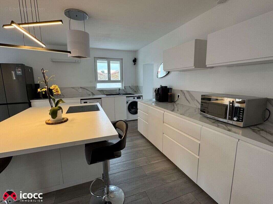 Maison à SAINT-CYR-EN-TALMONDAIS