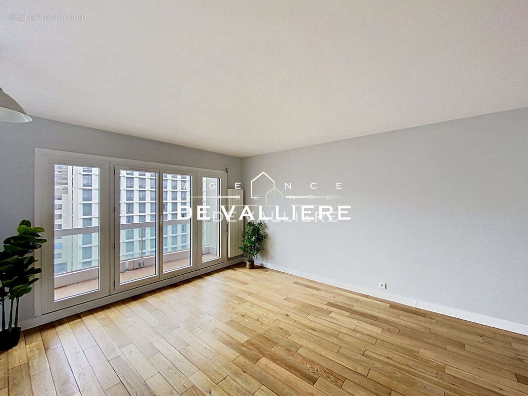 Appartement à PUTEAUX