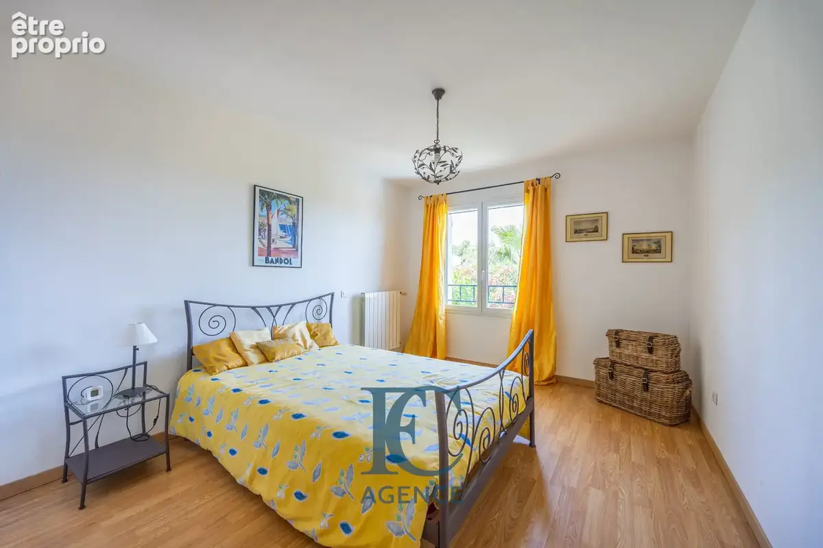 Maison de 167 m2 vue dégagée - photo 6