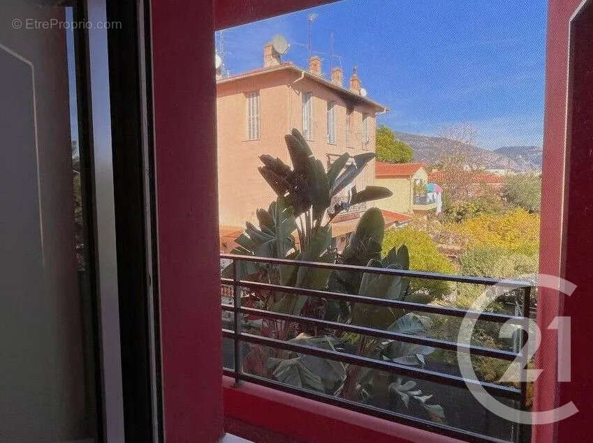 Appartement à ROQUEBRUNE-CAP-MARTIN