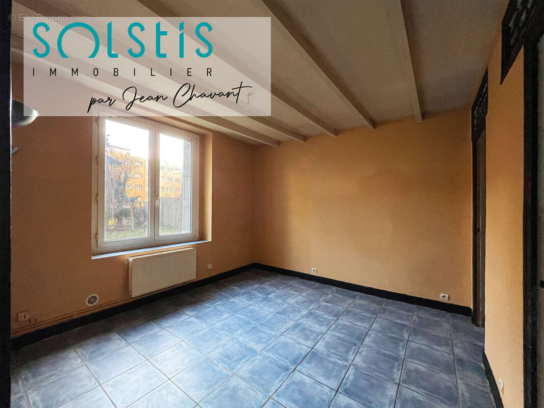 Appartement à SAINT-ETIENNE