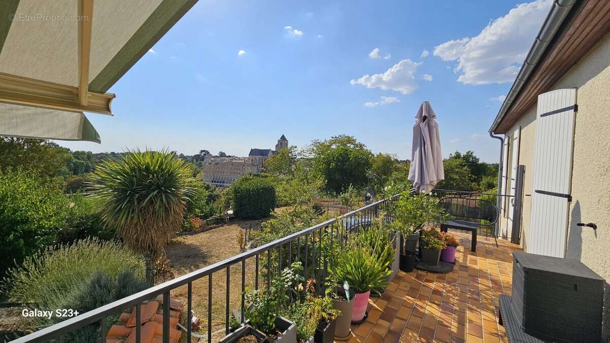 Maison 128 m² à Celles-Sur-Belle  - photo 4