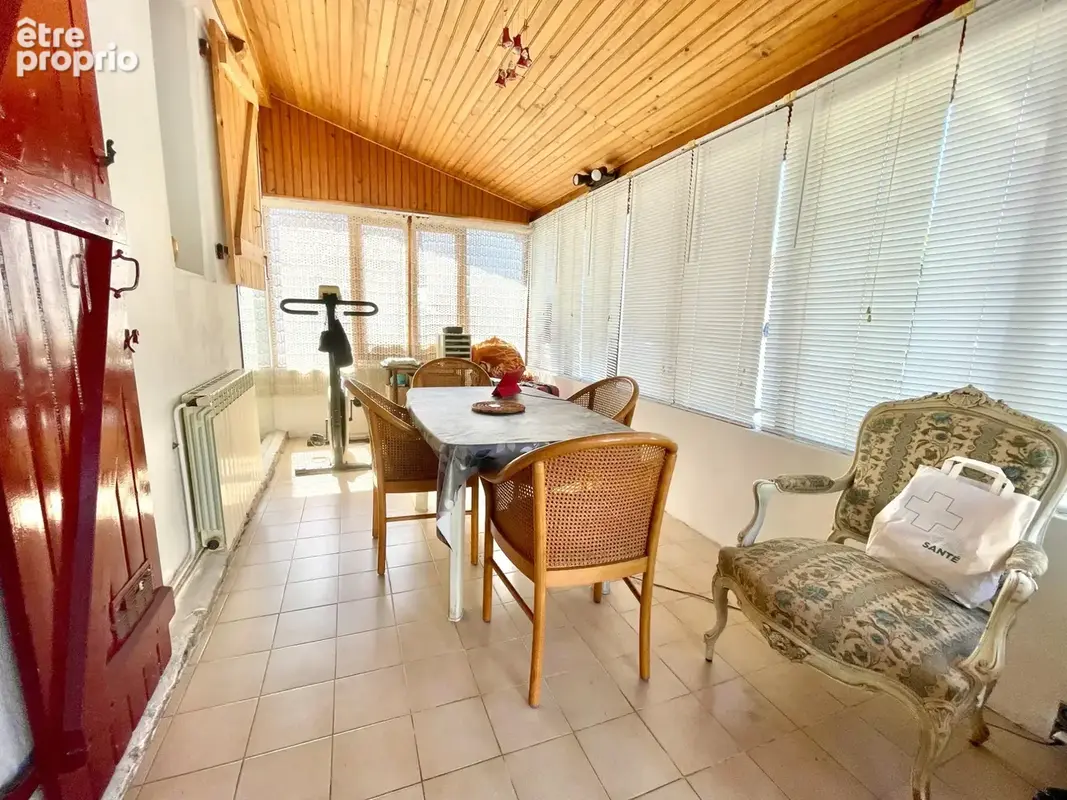 Maison 4 chambres avec T2 indépendant, garage et terrain de 690 m² – 64990 Mouguerre - photo 11