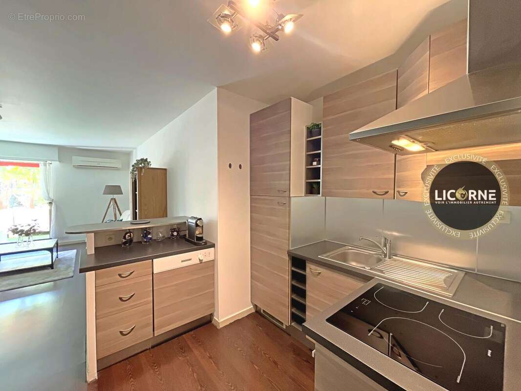 Appartement à MARSEILLE-6E